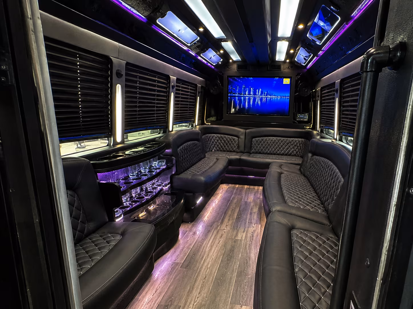Chandler Birthday, Sweet 16, & Quinceañera Party Bus Rentals