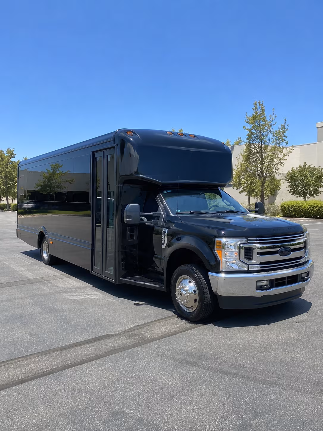 Tempe Birthday, Sweet 16, & Quinceañera Party Bus Rentals