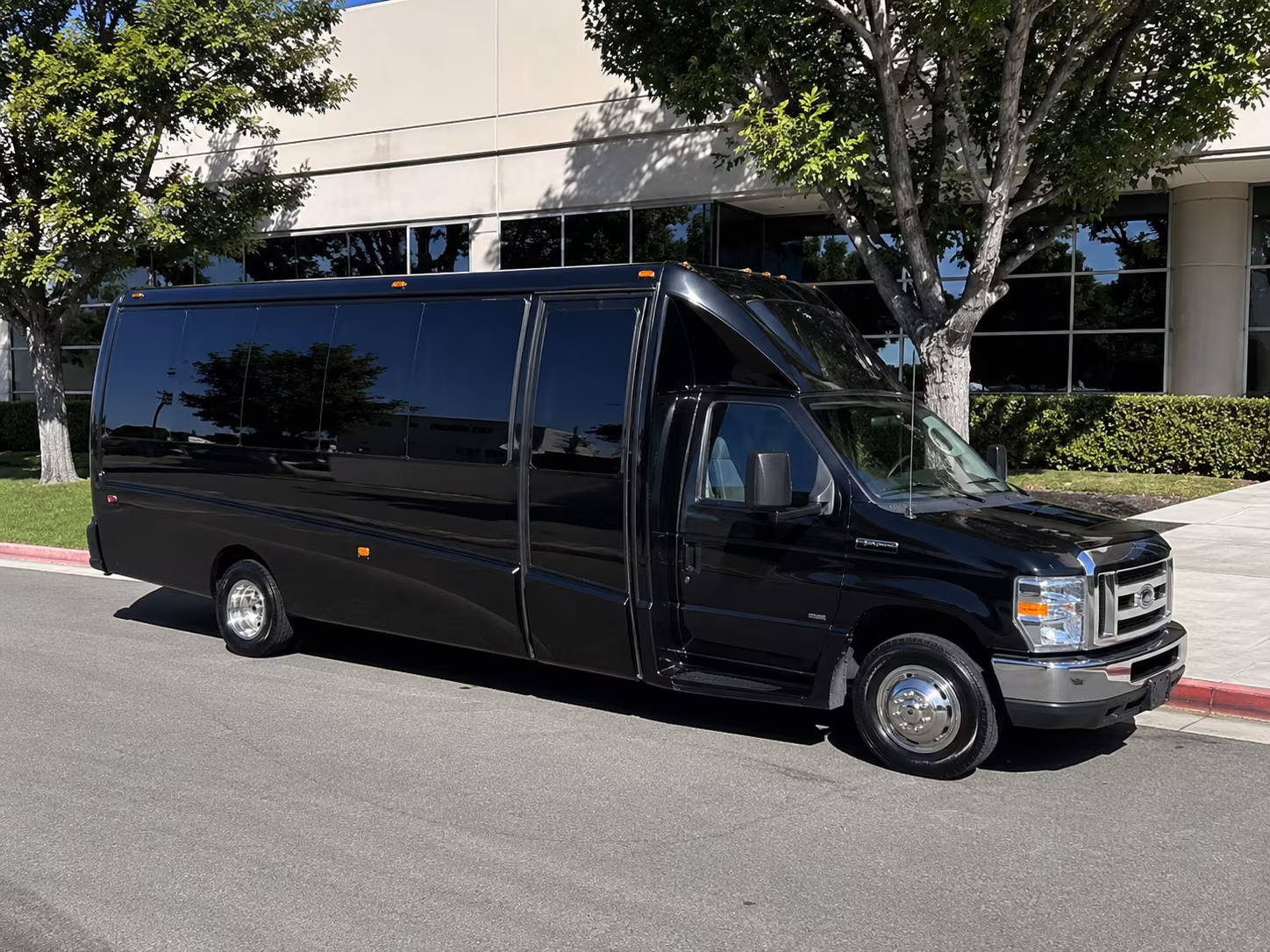 Tucson Homecoming & Prom Party Bus Rentals