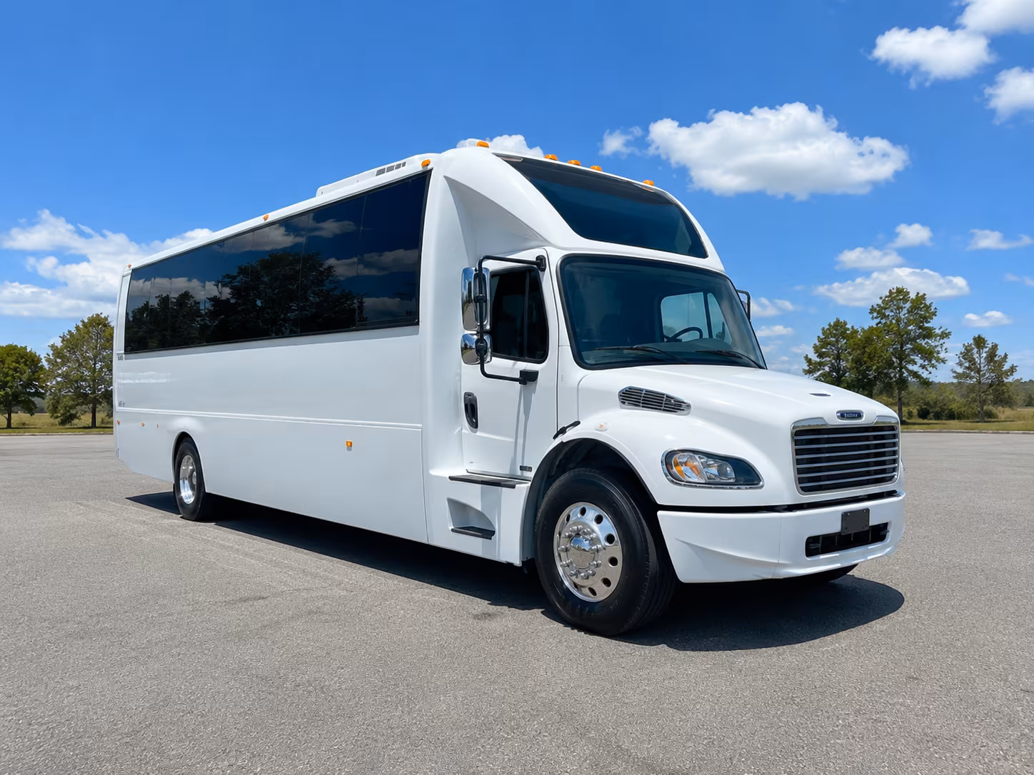 Tucson Winery Tour & Pub Crawl Transportation party bus exterior
